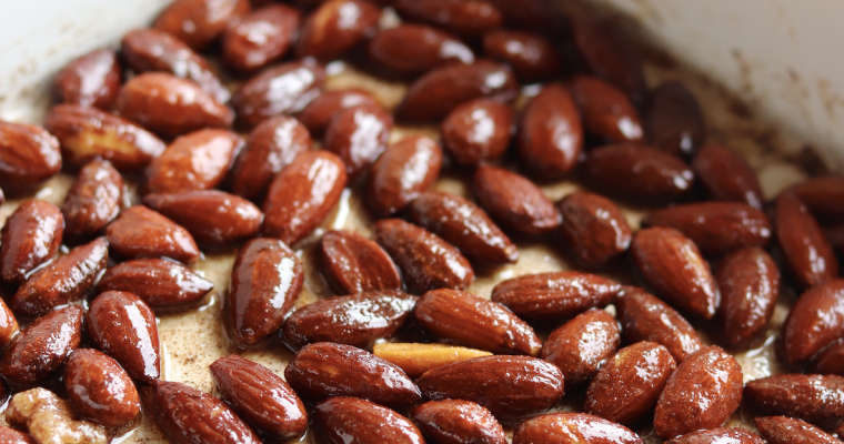 Amandes croquantes sucré-salée à la cannelle